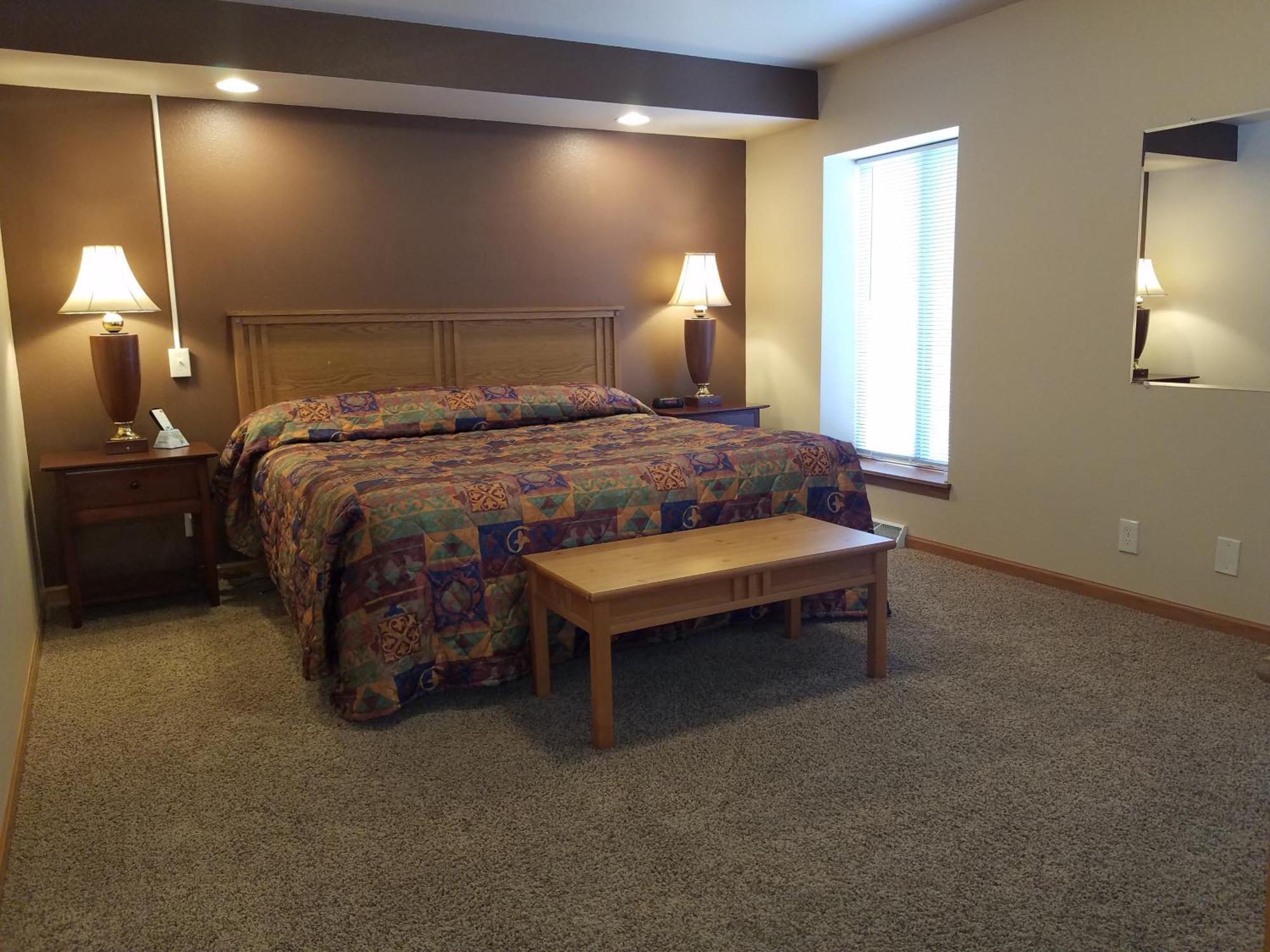 Amber'S Inn And Suites Wisconsin Dells Room photo
